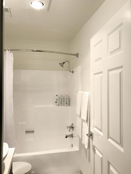 Brilliant Apartment Walk Distance to UCLA O9 image 35